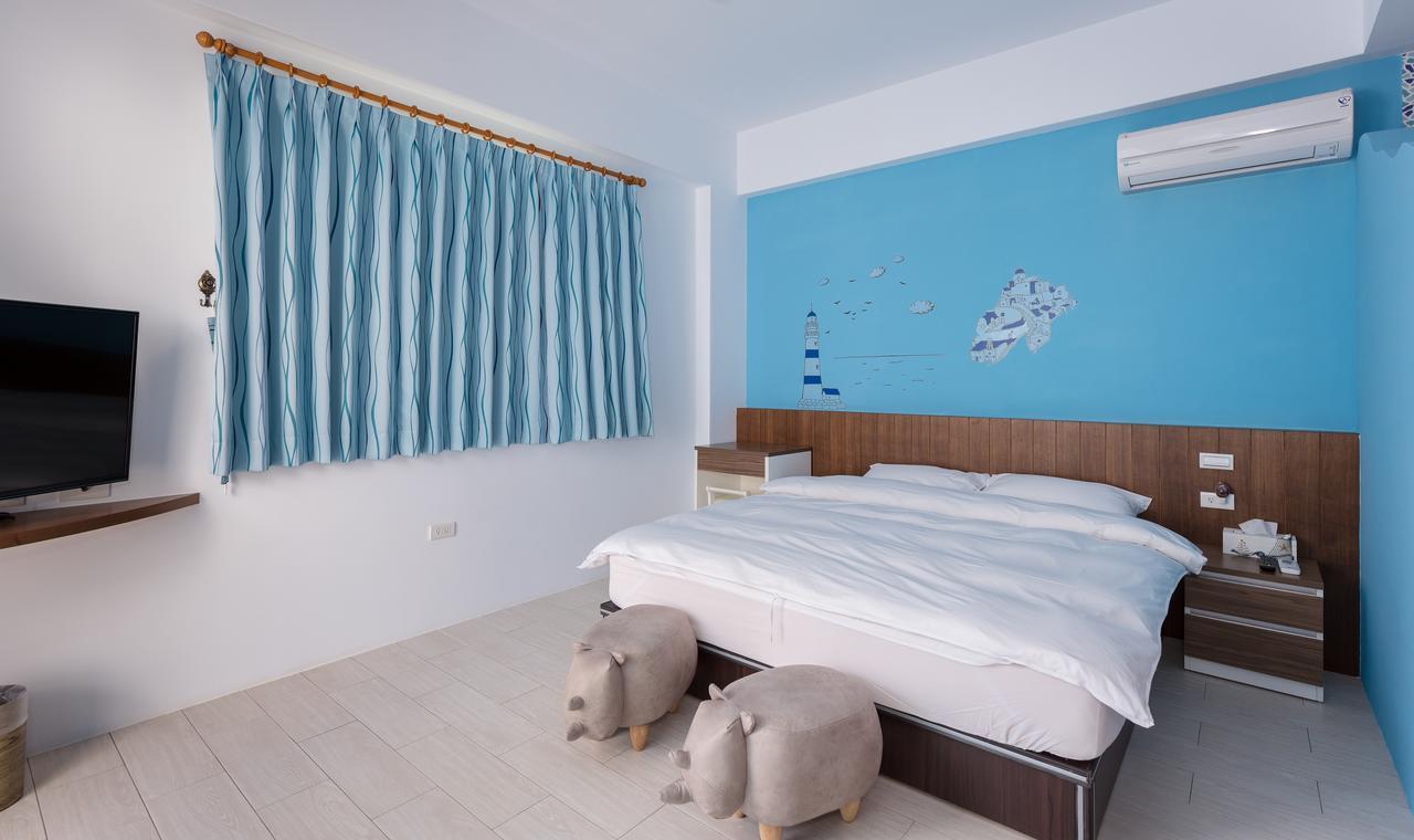 Travel Light House Bed & Breakfast Magong Exterior photo